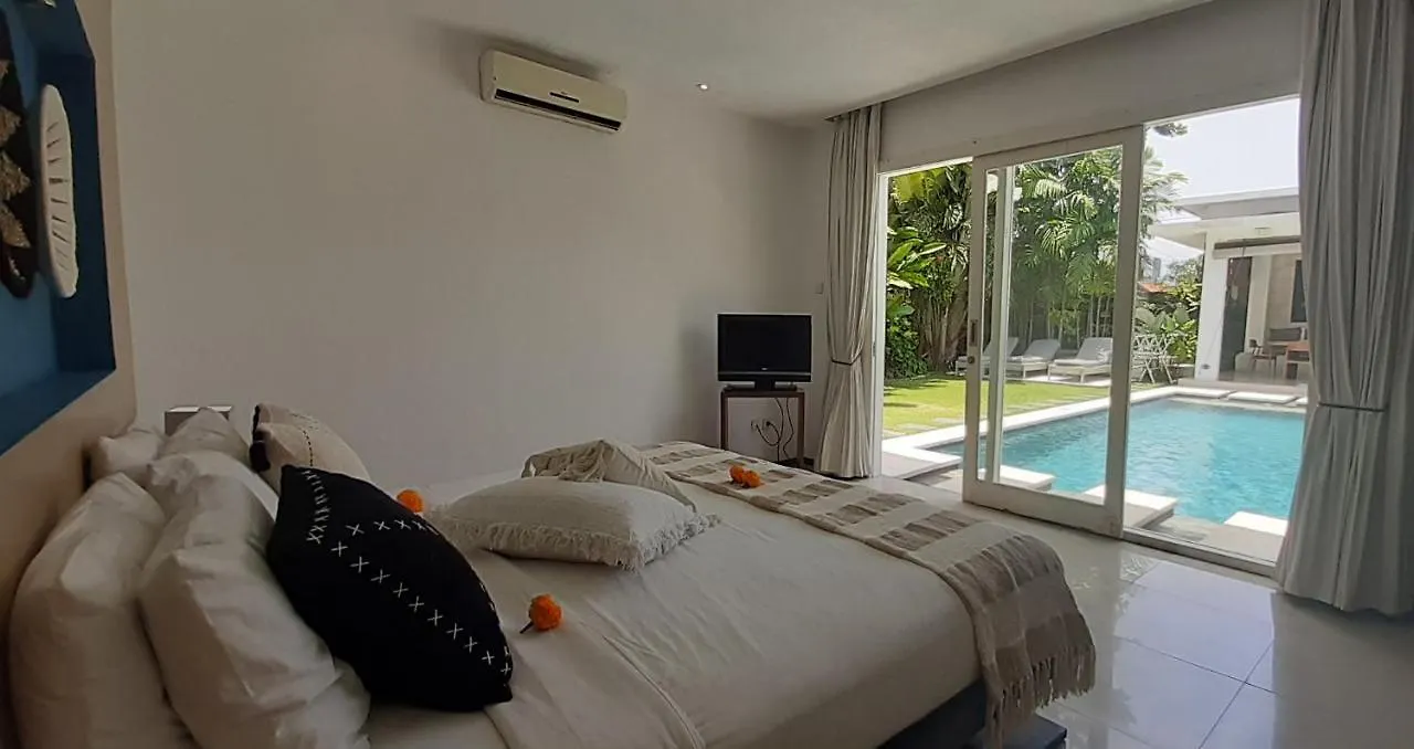 Villa La  Seminyak (Bali)